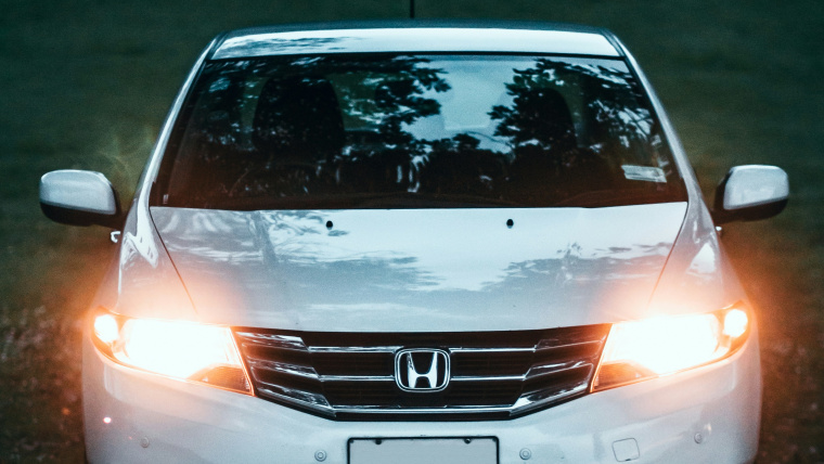 Clean white car